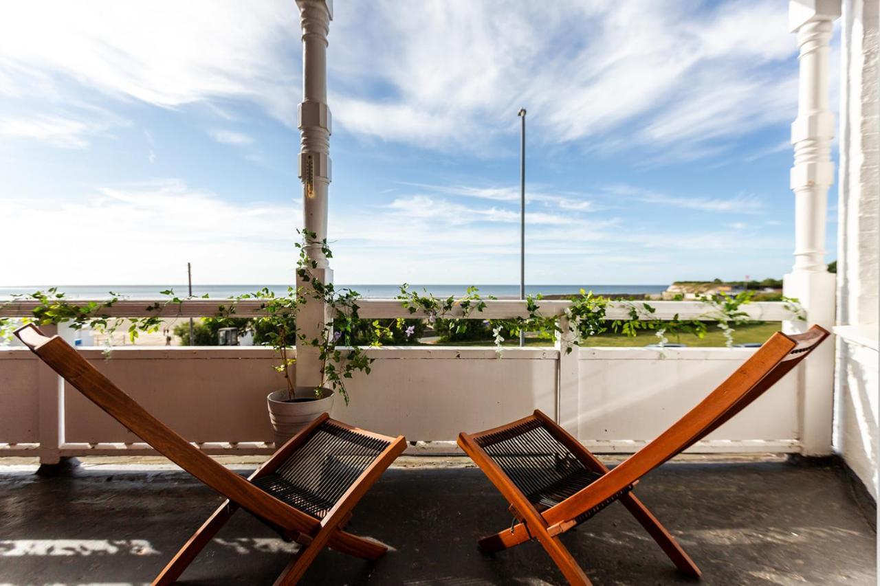 A View Of The Bay- Panoramic Sea Views- Sleeps 4 Apartamento Westgate-on-Sea Exterior foto